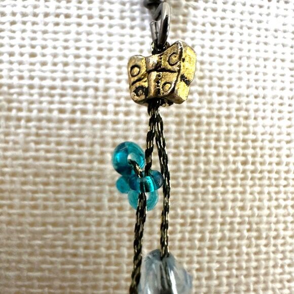 Blue beaded drop earrings - Picture 7 of 8